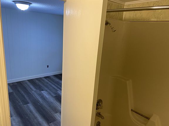 3rd image of 93 Riverview Apartments #15912846