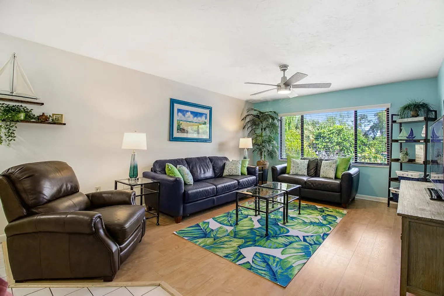 1 bed, 1.0 bath, 678 sqft, $3,699 — Photo 1