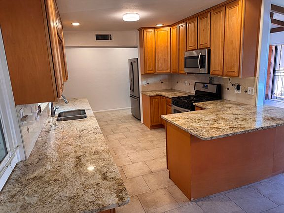 4th image of 4449 E 13th St #1
