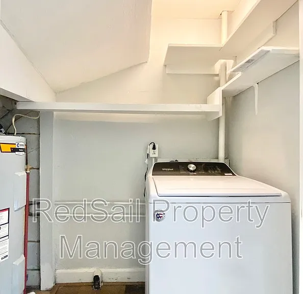 70 Main St — Photo 11