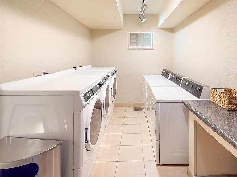 Casa Hermosa Apartments — Photo 8