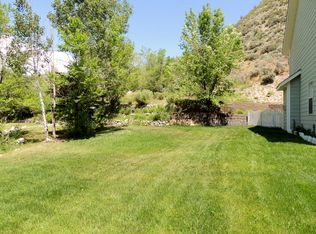 384 Jenny Pl, New Castle, CO 81647