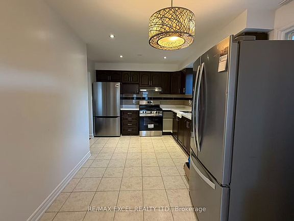 4th image of 4 Lawnmere Cres