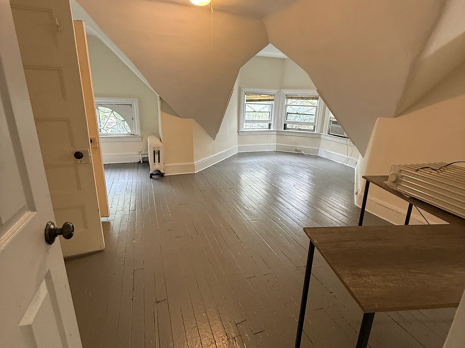 1718 Avenue K — Photo 3