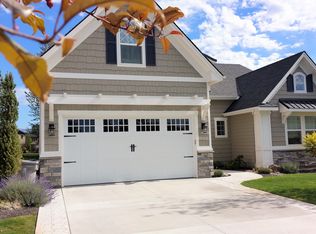 2922 S Creek Pointe Ln, Eagle, ID 83616
