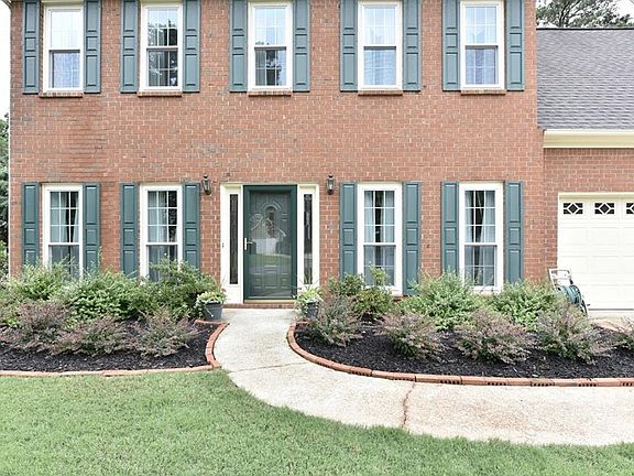 3rd image of 1544 Heartwood Dr