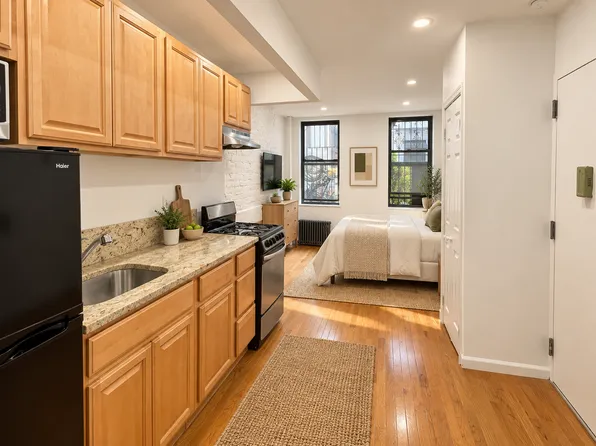 153 Avenue A image 1 of 6