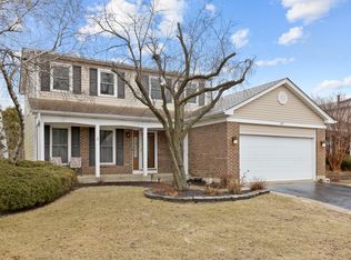 931 Wilma Ln, Elk Grove Village, IL 60007