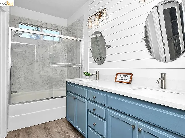 5470 Gold Creek Cir — Photo 11