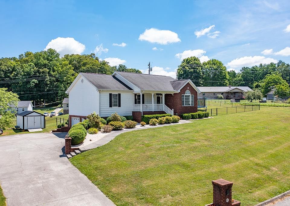 1st image of 4932 Cedar Cove Dr