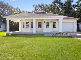 11598 Oaklane Dr, Gulfport, MS 39503
