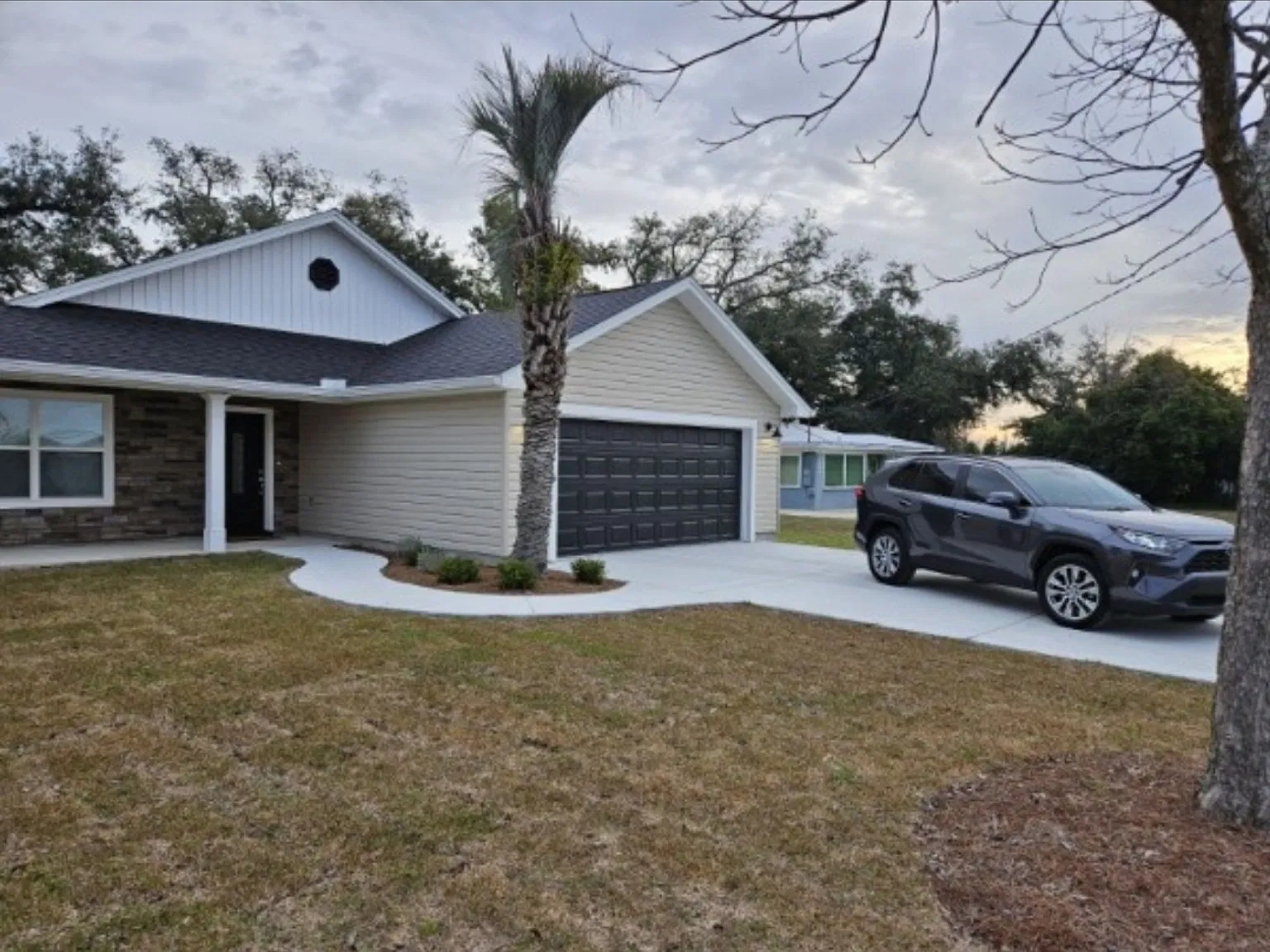 2417 Orlando Rd — Photo 4