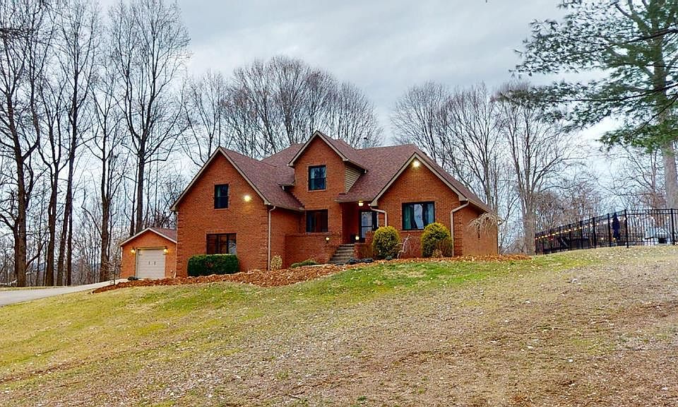 1st image of 92 Hummingbird Ln