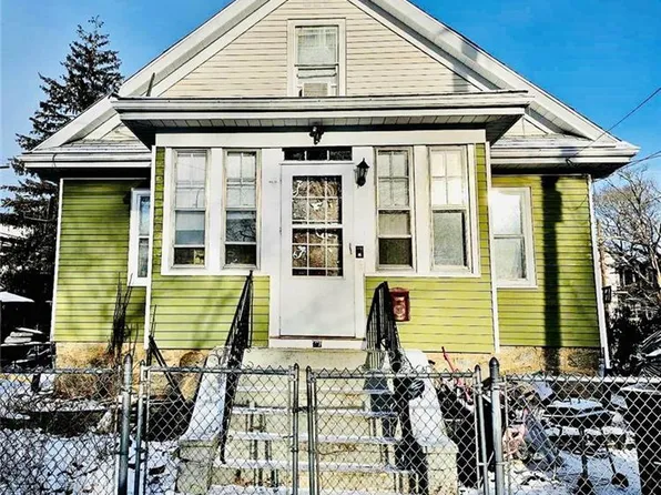 37 Fuller Street, New London, CT 06320