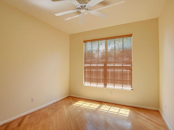 3rd image of 6826 Fiji Cir
