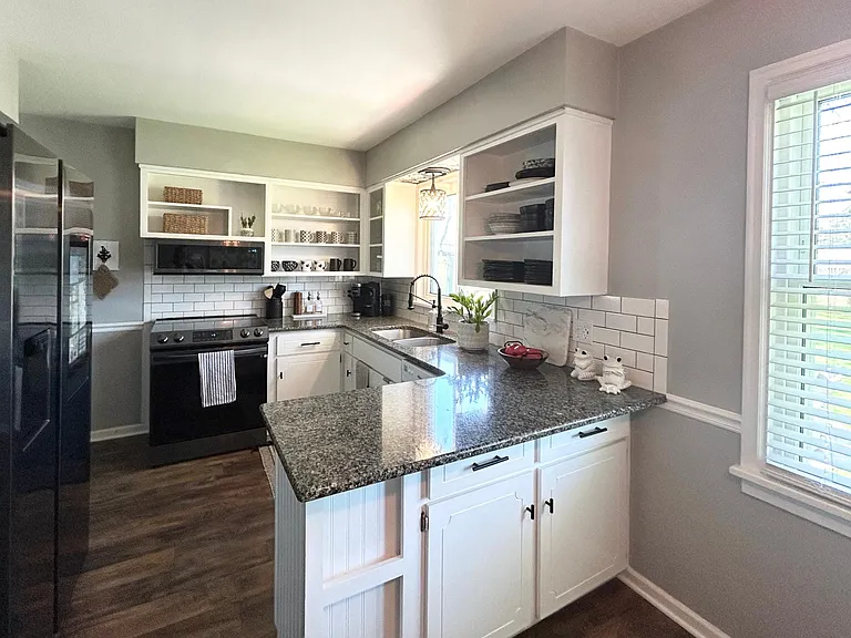 5901 Garden Park Dr — Photo 17