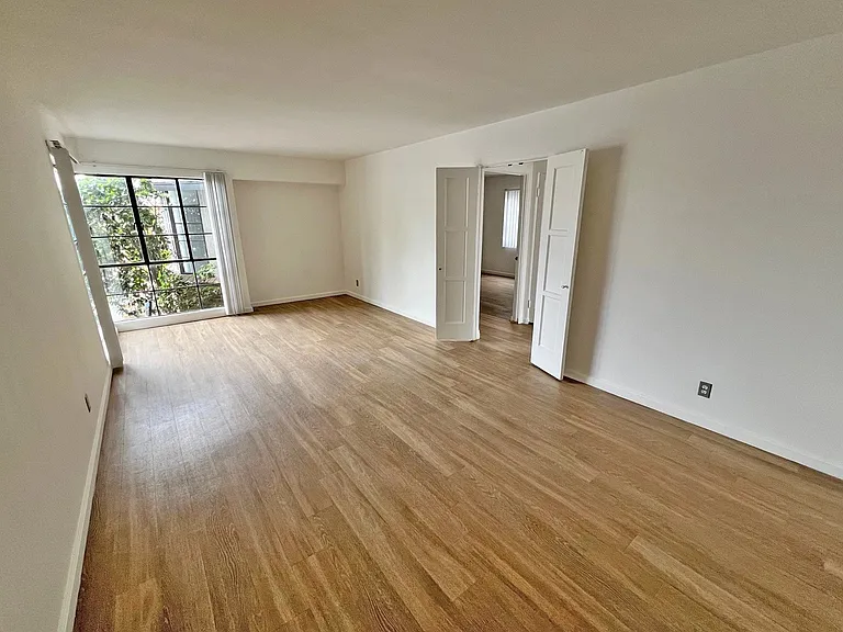 2562 W 5th St #2562 — Photo 16