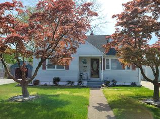 314 Temple Blvd, Palmyra, NJ 08065