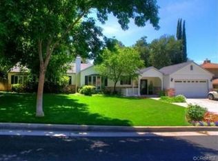 22552 Arriba Dr, Santa Clarita, CA 91350