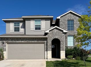 1340 Redwood Crk, Seguin, TX 78155