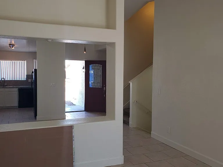 3637 W Angela Dr — Photo 11