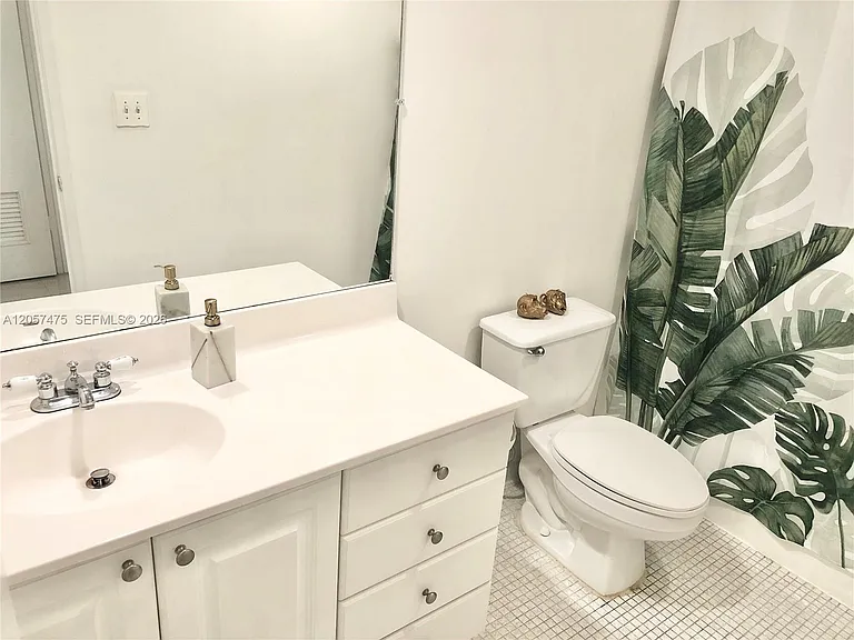 19380 Collins Ave #222 — Photo 20