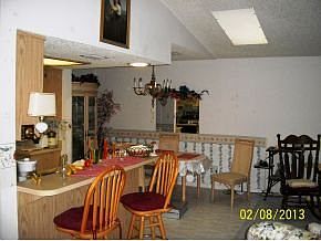 5th image of 10813 SE 51st Ave