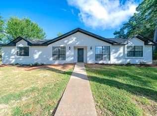 105 Archer St, White Oak, TX 75693