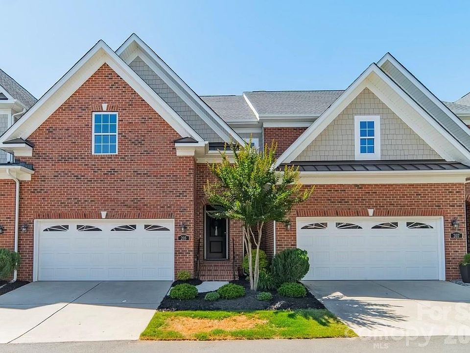 1st image of 205 Pine Needles Ln