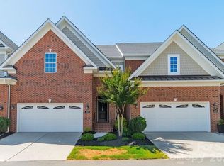 205 Pine Needles Ln, Fort Mill, SC 29708