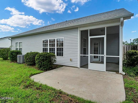 4th image of 4122 Pine Brush Drive NE