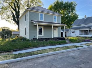 328 Beaver St, Newcomerstown, OH 43832