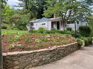 15 Beaver Valley Rd, Asheville, NC 28804
