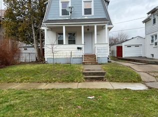 1812 Cadillac St, Flint, MI 48504