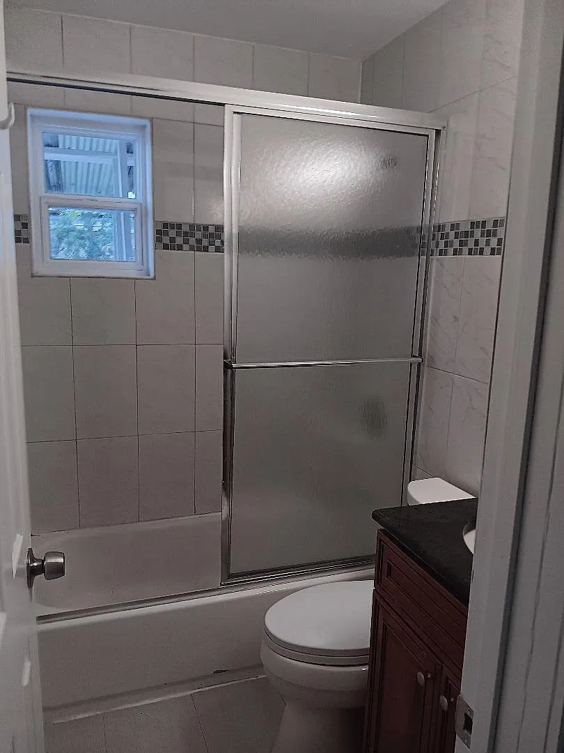 2 bed, 1.0 bath, 675 sqft, $2,200 — Photo 3