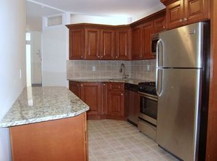 446 Bergen St APT 4R, Brooklyn, NY 11217