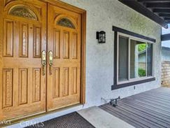 3rd image of 3058 Blondell Pl