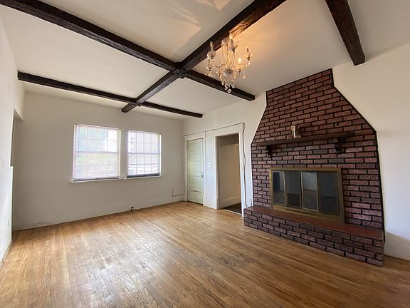 5th image of 2810 S Harvey Ave #508434