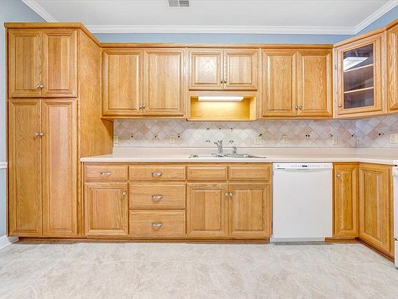 5th image of 3040 McVitty Forest Dr APT 313