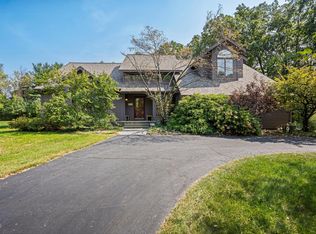 3502 Barton Farm Dr, Ann Arbor, MI 48105