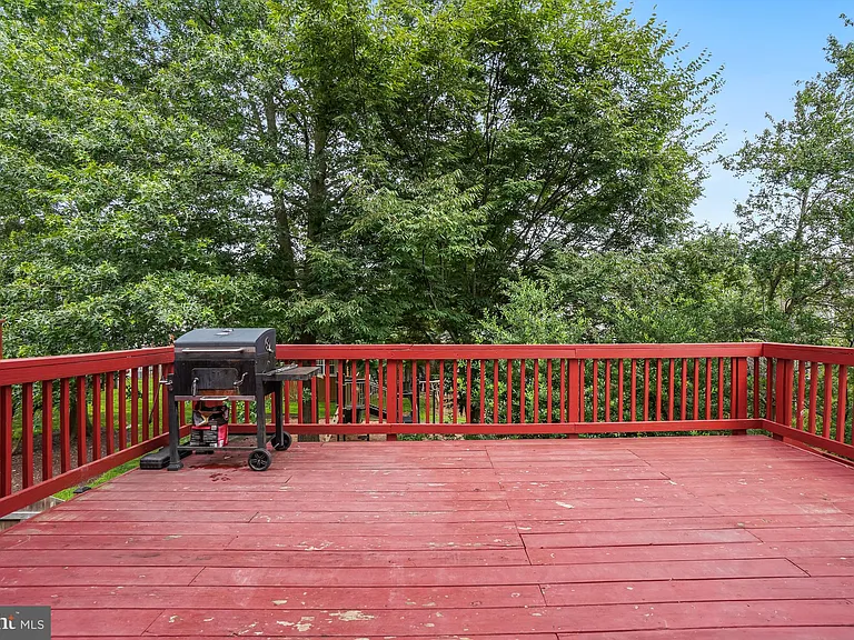 13711 Dunbar Ter — Photo 16
