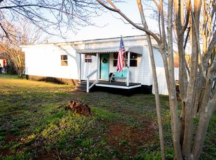 103 Thomas St, Calhoun Falls, SC 29628