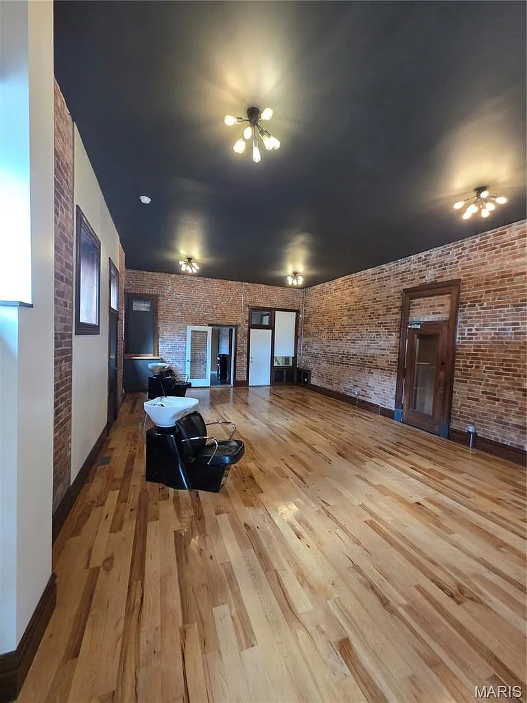 Studio, $2,145 — Photo 4