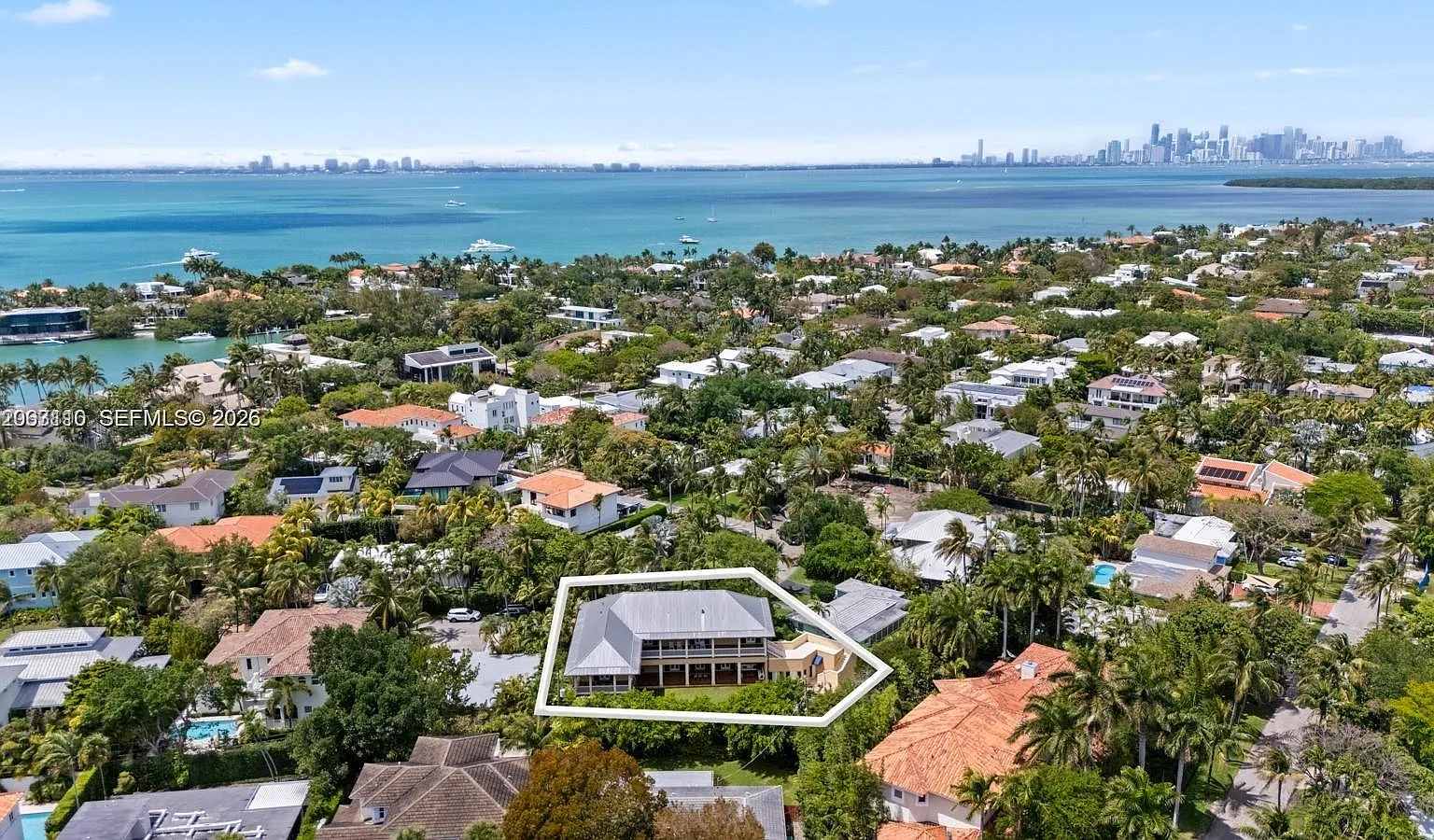 Biscayne Key Estates — Photo 1