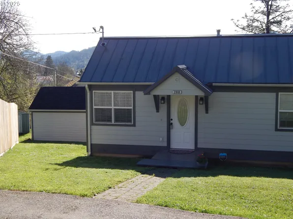 280 W 6th Ave, Sutherlin, OR 97479