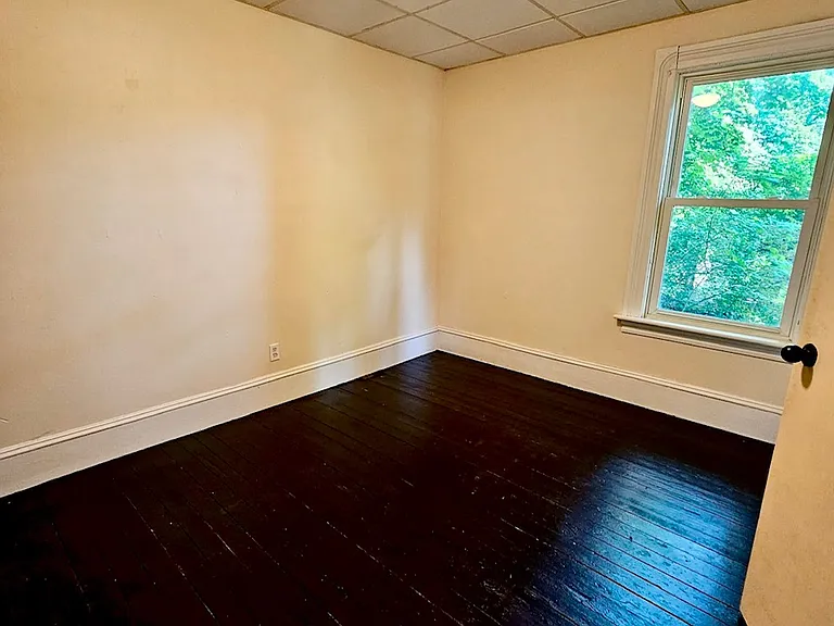 520 Church St #1 — Photo 7