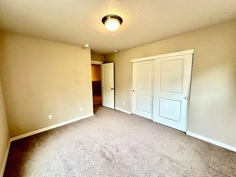 9500 SW Diamond View Way — Photo 36