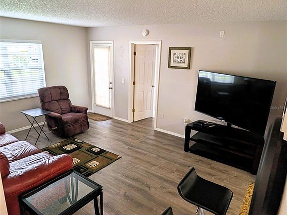 3rd image of 1051 FORREST NELSON BOULEVARD #L103