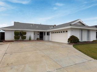 1700 W El Portal Dr, La Habra, CA 90631