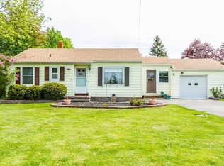 1036 Flynn Rd, Rochester, NY 14612